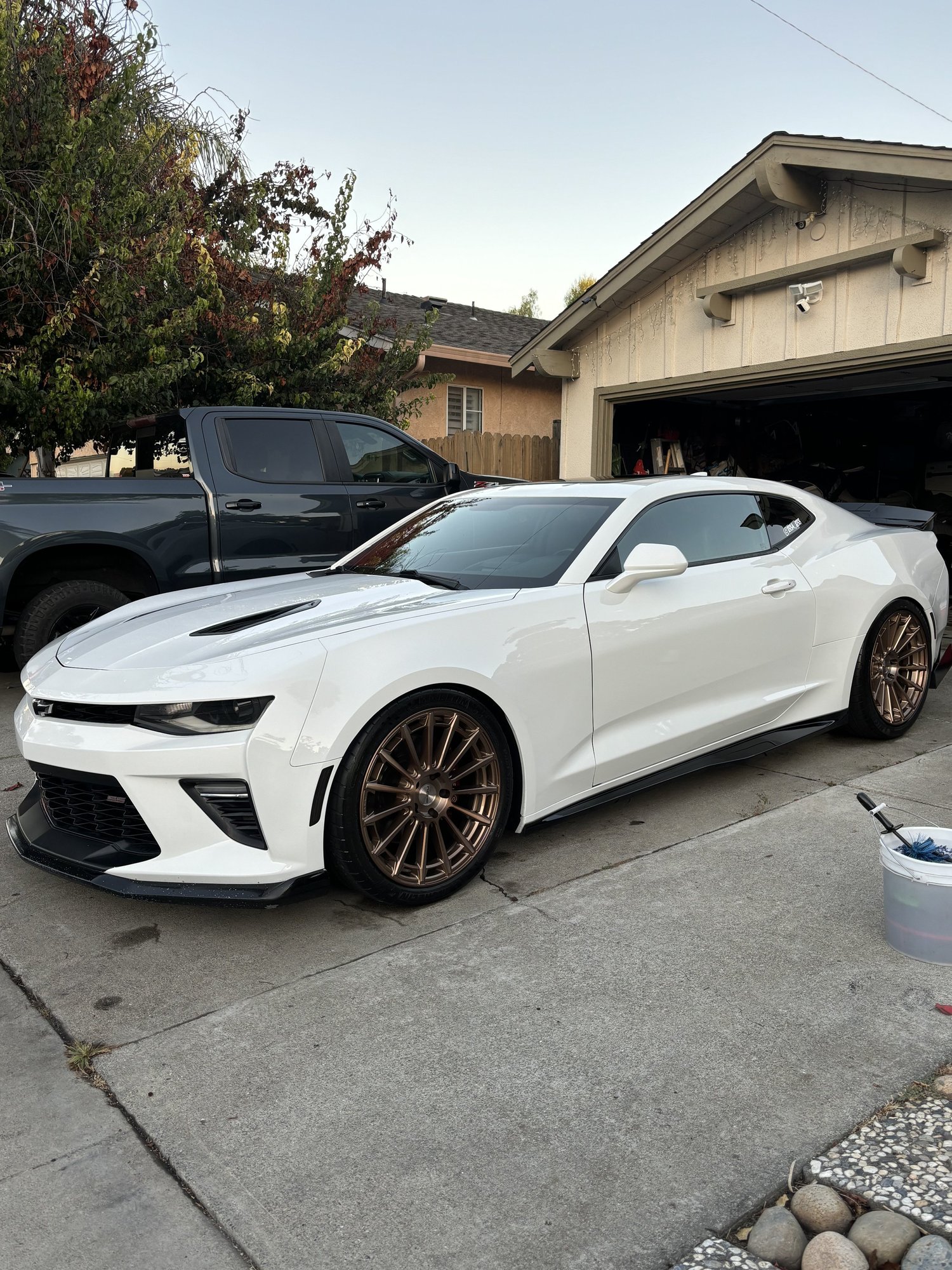 Chevrolet Camaro SS — Gold Standard
